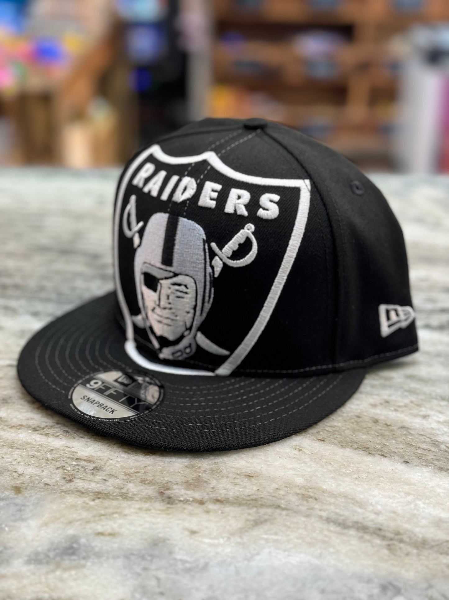 Gorra New Era 9Fifty Vintage Raiders Big Logo Black