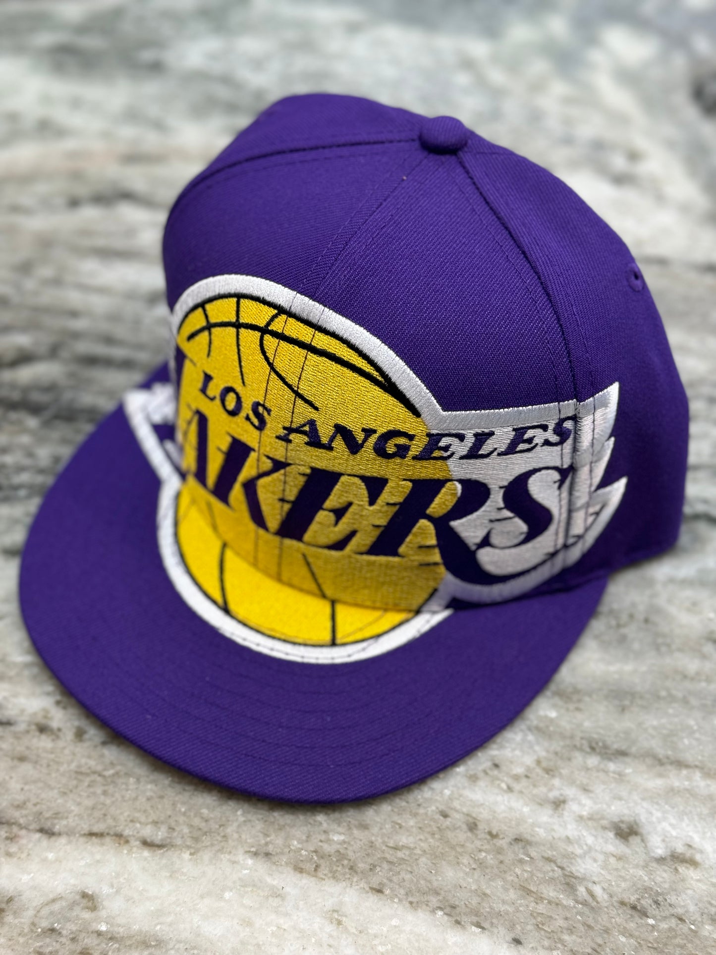 Gorra Mitchells & Ness Vintage Lakers Big Logo